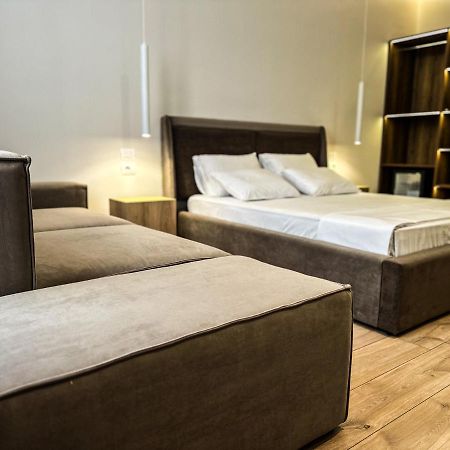 Alexander Rooms Durres Exterior photo