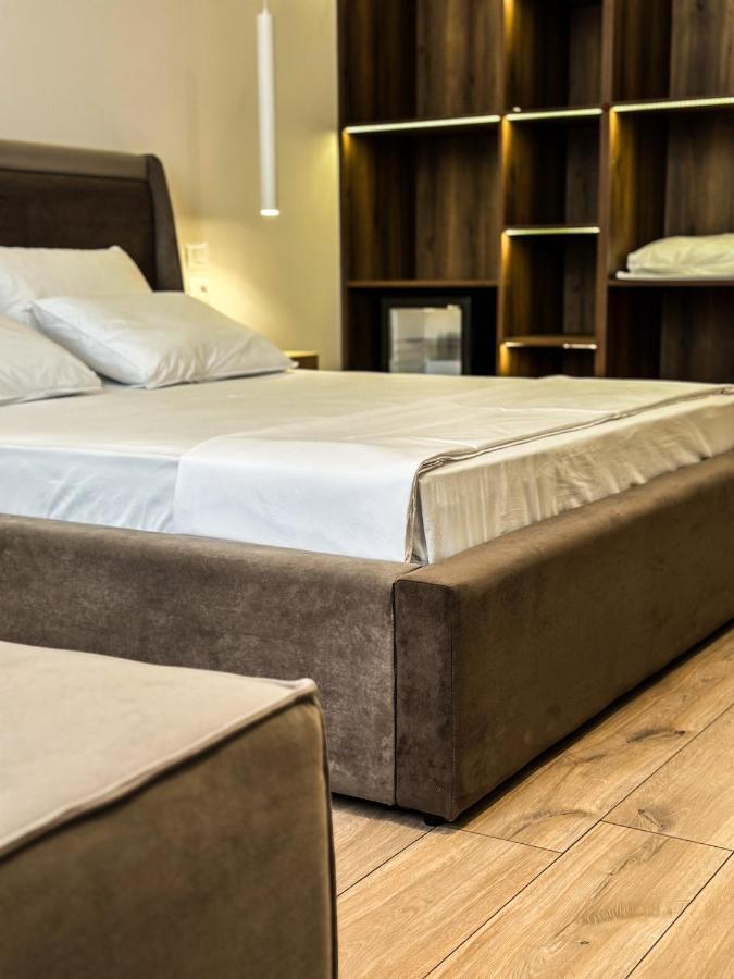 Alexander Rooms Durres Exterior photo